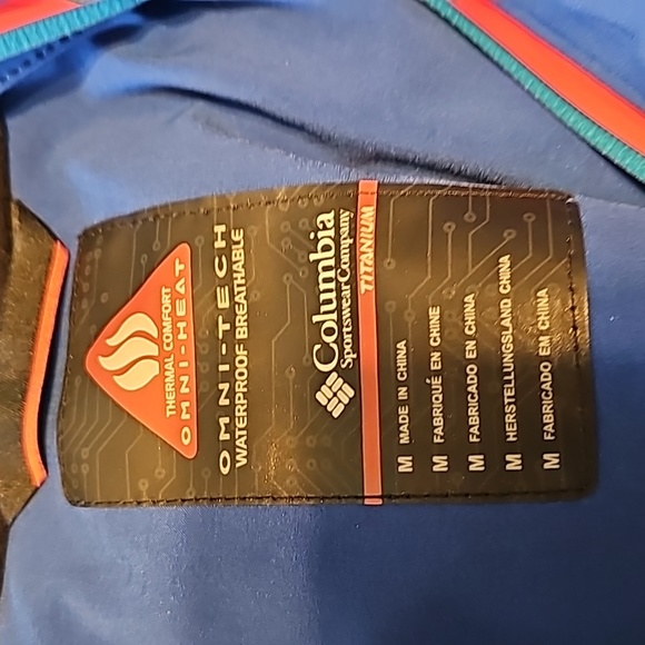 Columbia Women’s Omni Heat Electric Jacket - Picture 2 of 2